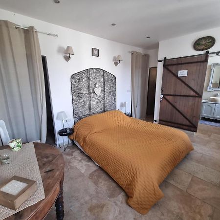 La Bastide Bed and Breakfast Bédarrides Exteriör bild